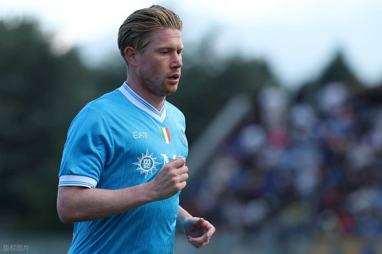 环足奖2025年最佳女足俱乐部候选：阿森纳女足、巴萨女足领衔