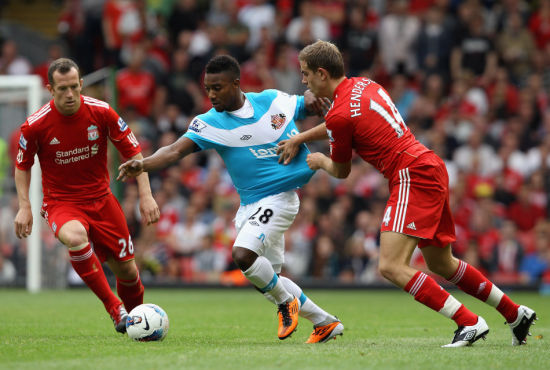 曼城斯特林末节进球助球队获胜