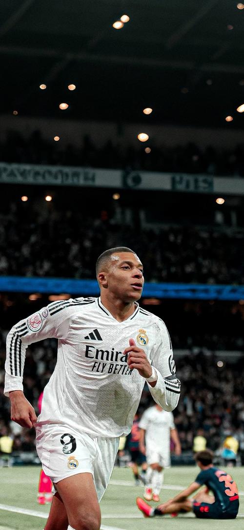 卡巴雷罗：为亚泰降级难过，我很愿意回去带领亚泰重返中超